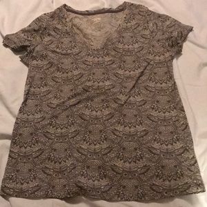 (3 for 15) Grey pattern tshirt